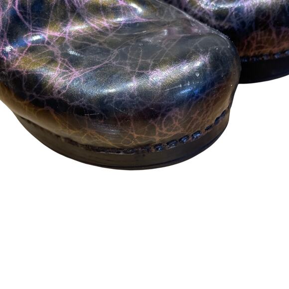 Dansko Metallic Iridescent Oil Sheen Slip On Clogs Sz 39 (US 9) Good Condition - Picture 7 of 12
